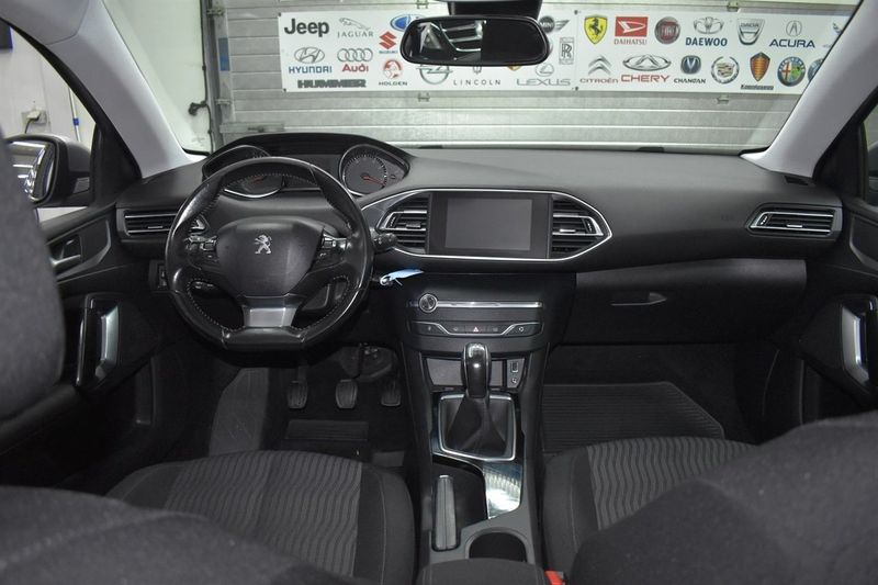 Peugeot 308 SW bild 10
