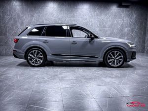 Audi Q7 bild 8