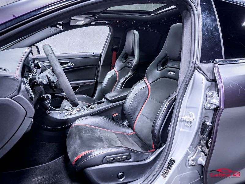 Mercedes CLA45 AMG bild 10