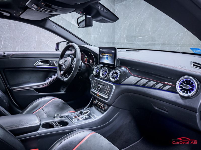 Mercedes CLA45 AMG bild 14