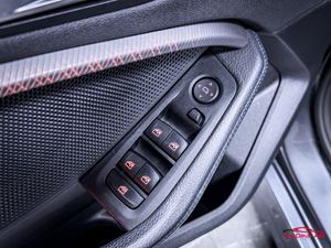 BMW 118 bild 27
