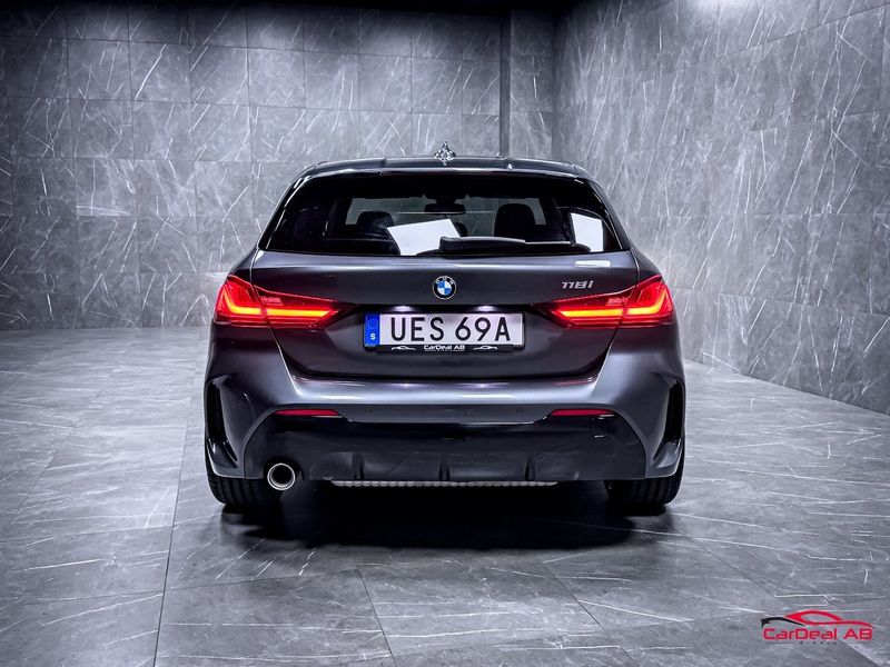 BMW 118 bild 6
