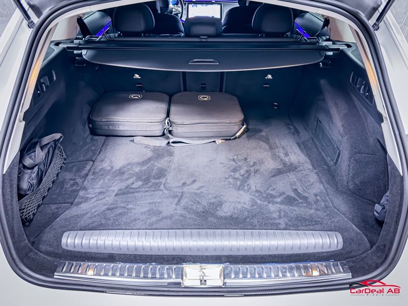 Mercedes E300 bild 17