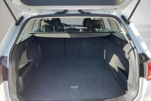 Volkswagen Passat bild 9