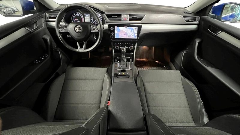 Skoda Superb bild 7