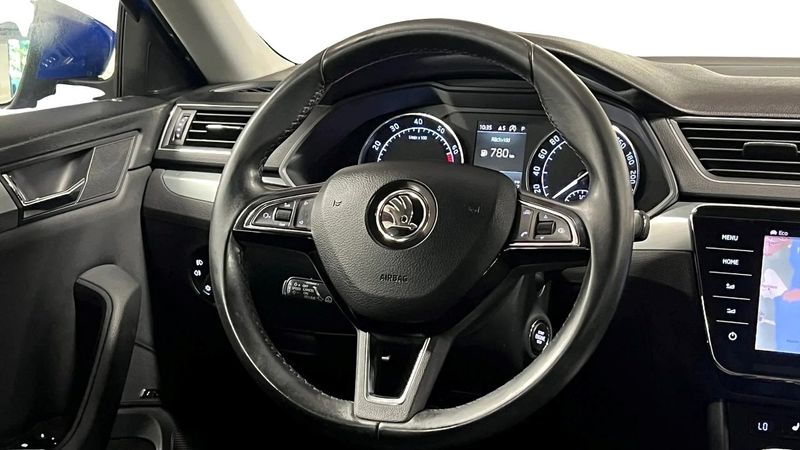 Skoda Superb bild 9