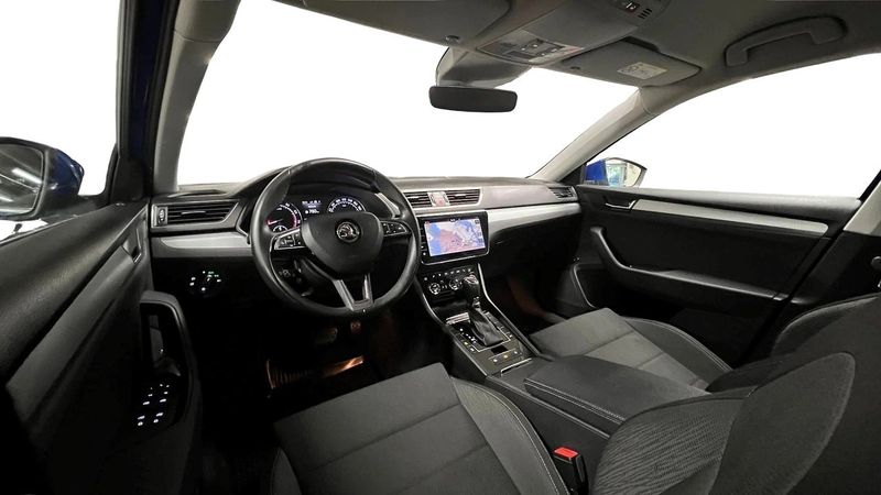Skoda Superb bild 10