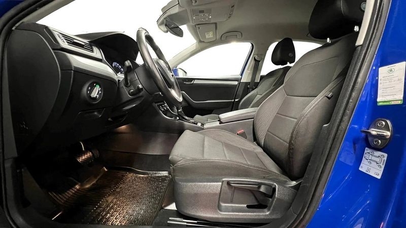 Skoda Superb bild 12