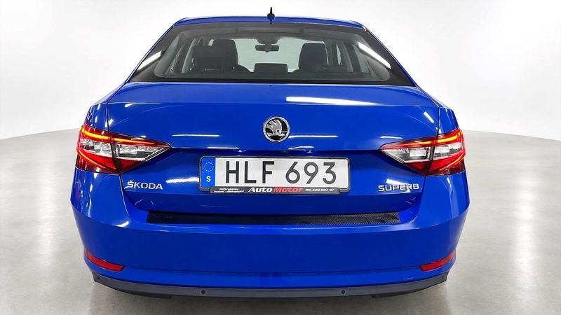Skoda Superb bild 6