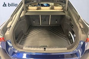 BMW i4 bild 12