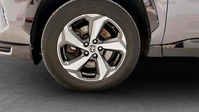 Toyota RAV4 bild 9