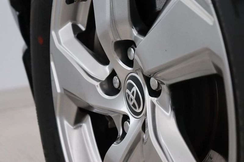 Toyota RAV4 bild 4