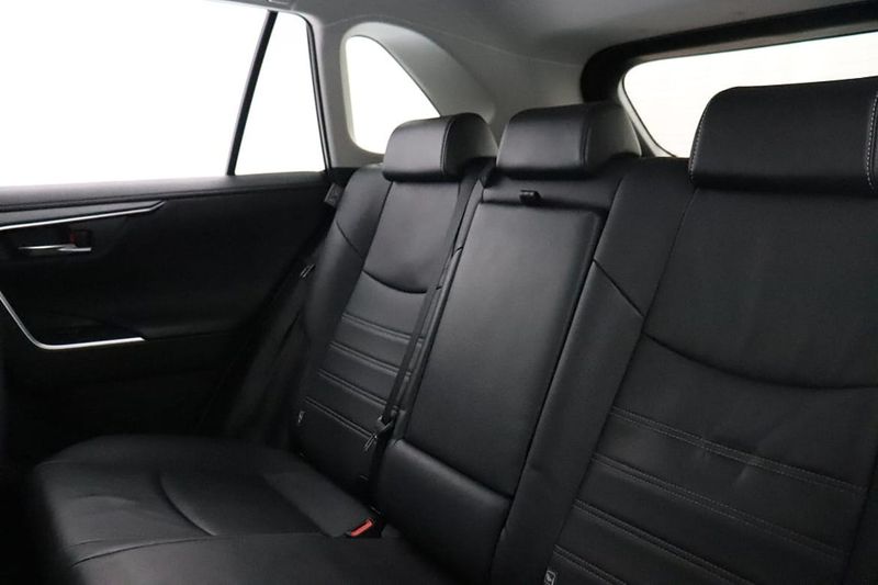 Toyota RAV4 bild 23