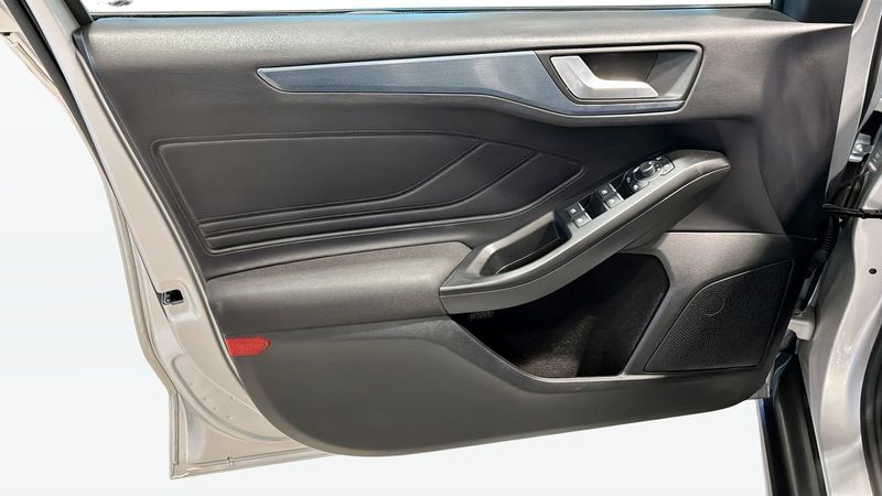 Ford Focus bild 11