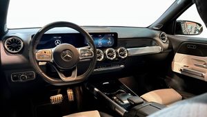 Mercedes GLB200 bild 10