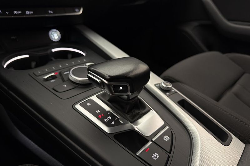 Audi A4 bild 24