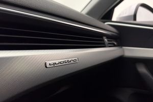 Audi A4 bild 28