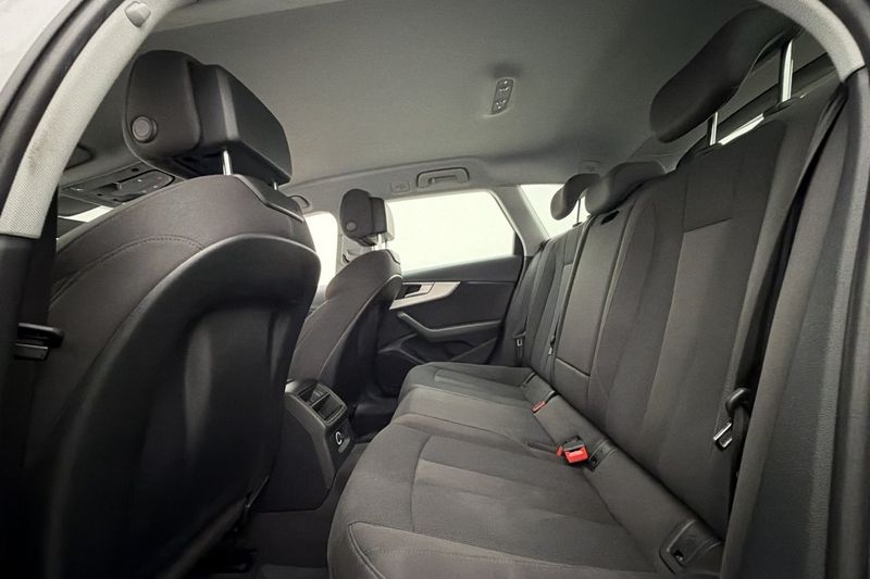 Audi A4 bild 30