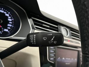 Volkswagen Passat bild 20