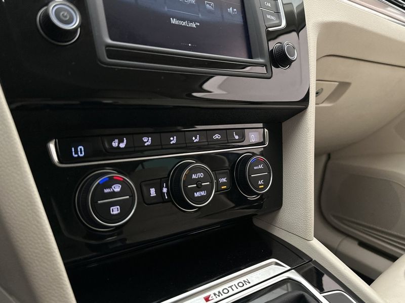Volkswagen Passat bild 23