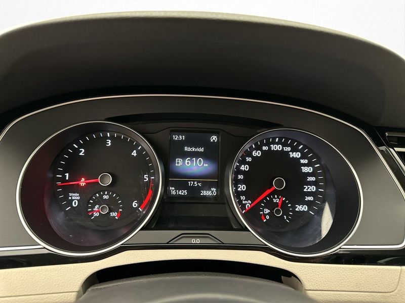 Volkswagen Passat bild 18