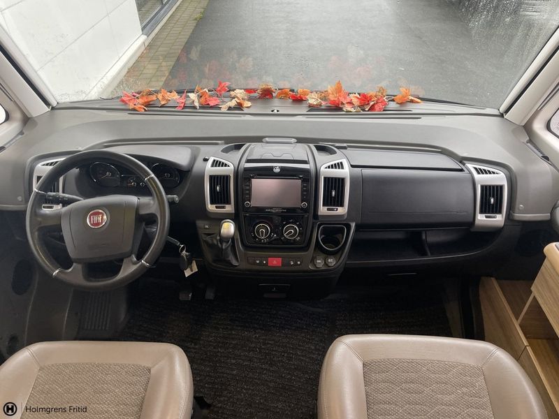 Adria Sonic bild 4