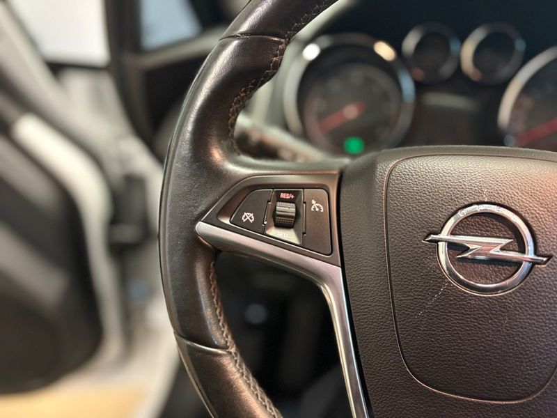 Opel Astra bild 8