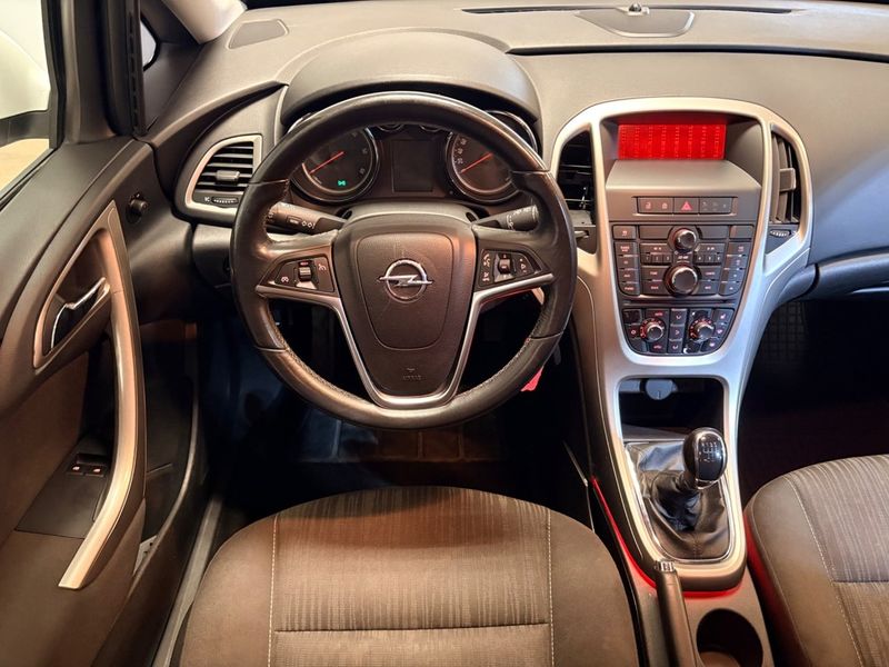 Opel Astra bild 13