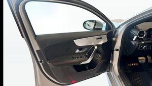 Mercedes A180 bild 11