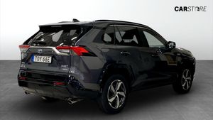 Toyota RAV4 bild 2
