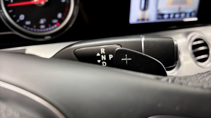 Mercedes E220 bild 16