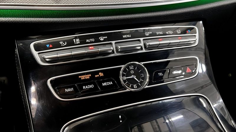 Mercedes E220 bild 15