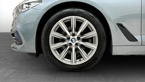 BMW 520 bild 9