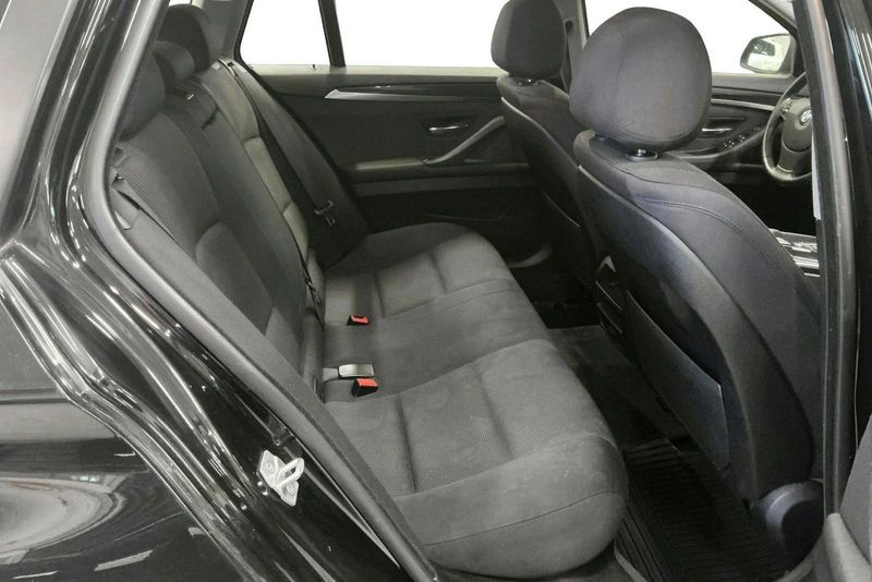BMW 520 bild 8