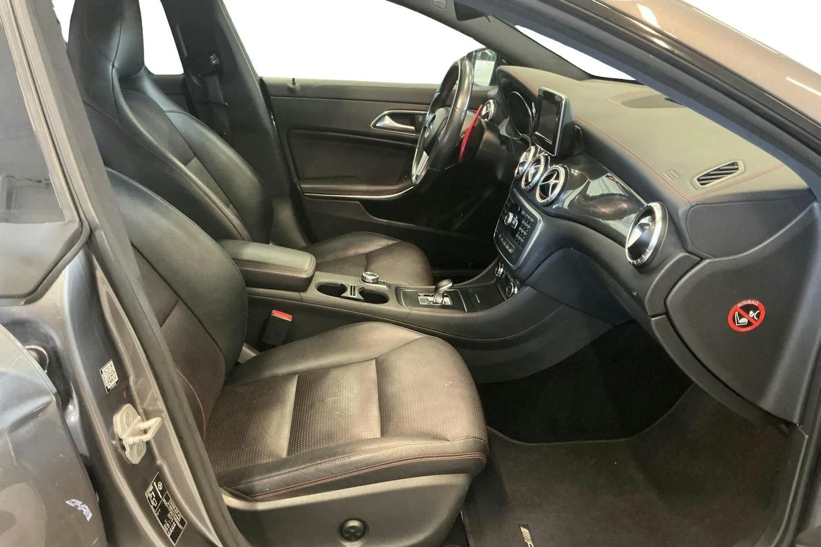 Mercedes-Benz CLA 45 AMG 2.0 Turbo 360 ch BVA 4Matic / 109 160 km / Toit ouvrant / Caméra de recul / Sièges chauffants
