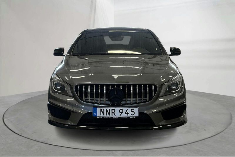 Mercedes CLA45 AMG bild 4