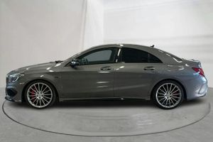 Mercedes CLA45 AMG bild 2