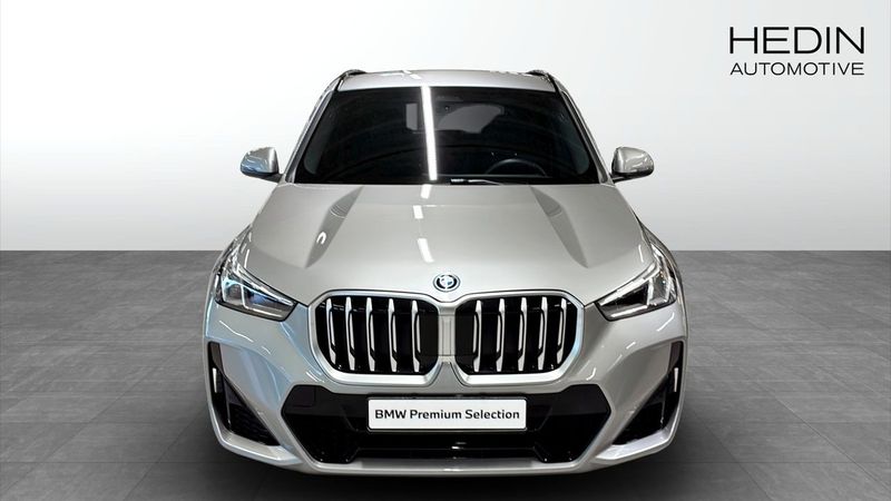 BMW X1 bild 8