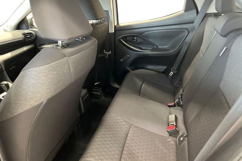 Toyota Yaris bild 13