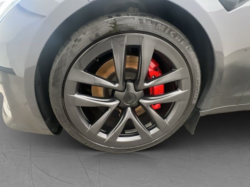 Tesla Model S bild 31