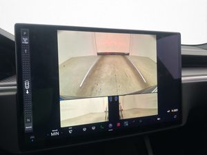 Tesla Model S bild 18
