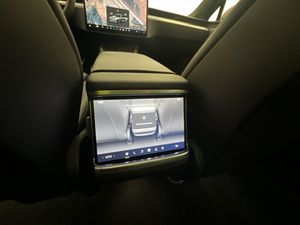 Tesla Model S bild 25