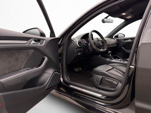 Audi RS3 bild 9