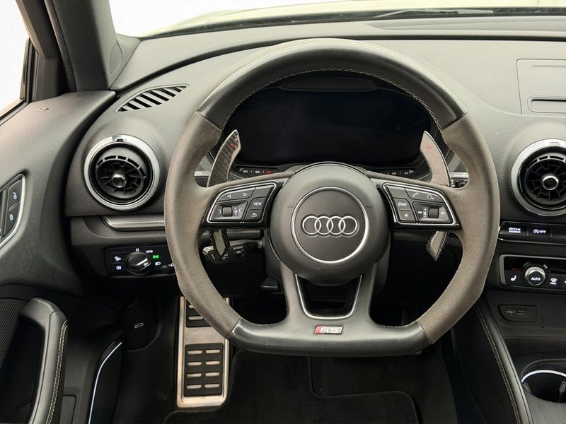 Audi RS3 bild 13