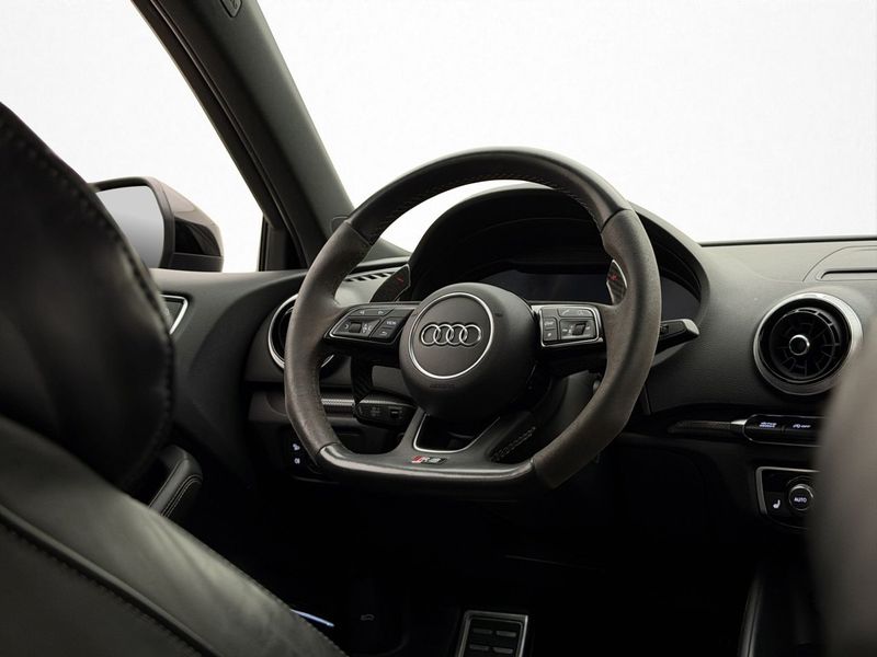 Audi RS3 bild 11