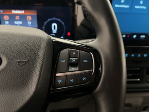Ford Tourneo Custom bild 19
