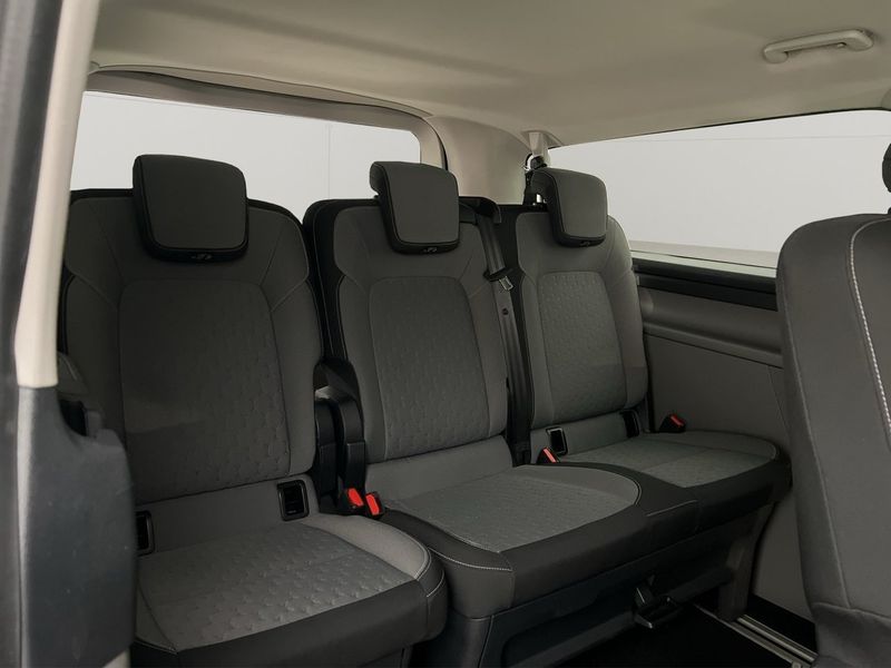 Ford Tourneo Custom bild 26