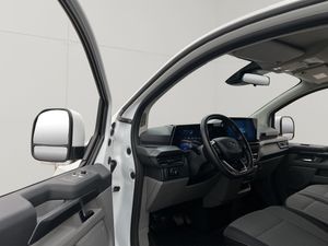 Ford Tourneo Custom bild 14