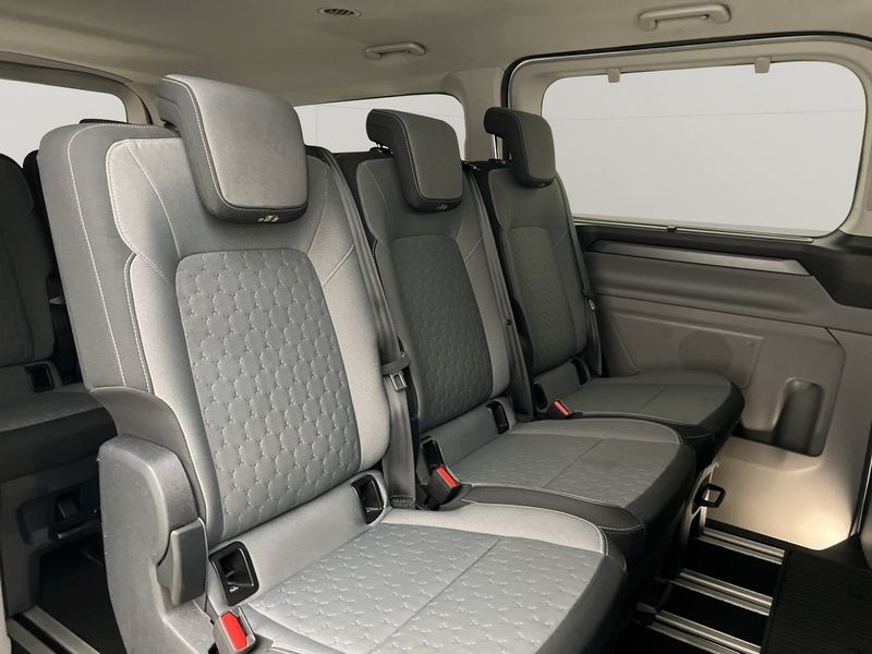 Ford Tourneo Custom bild 27