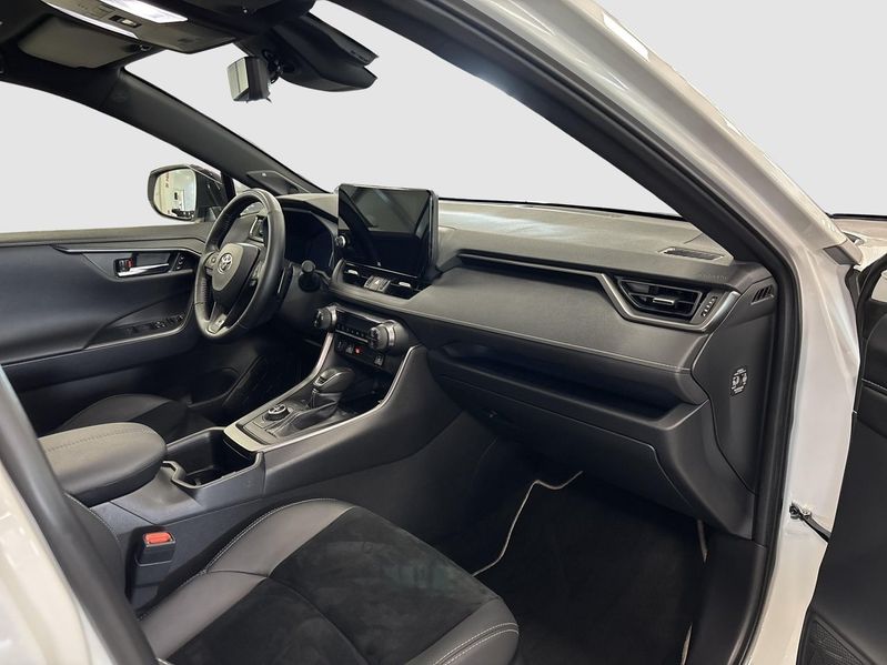 Toyota RAV4 bild 6